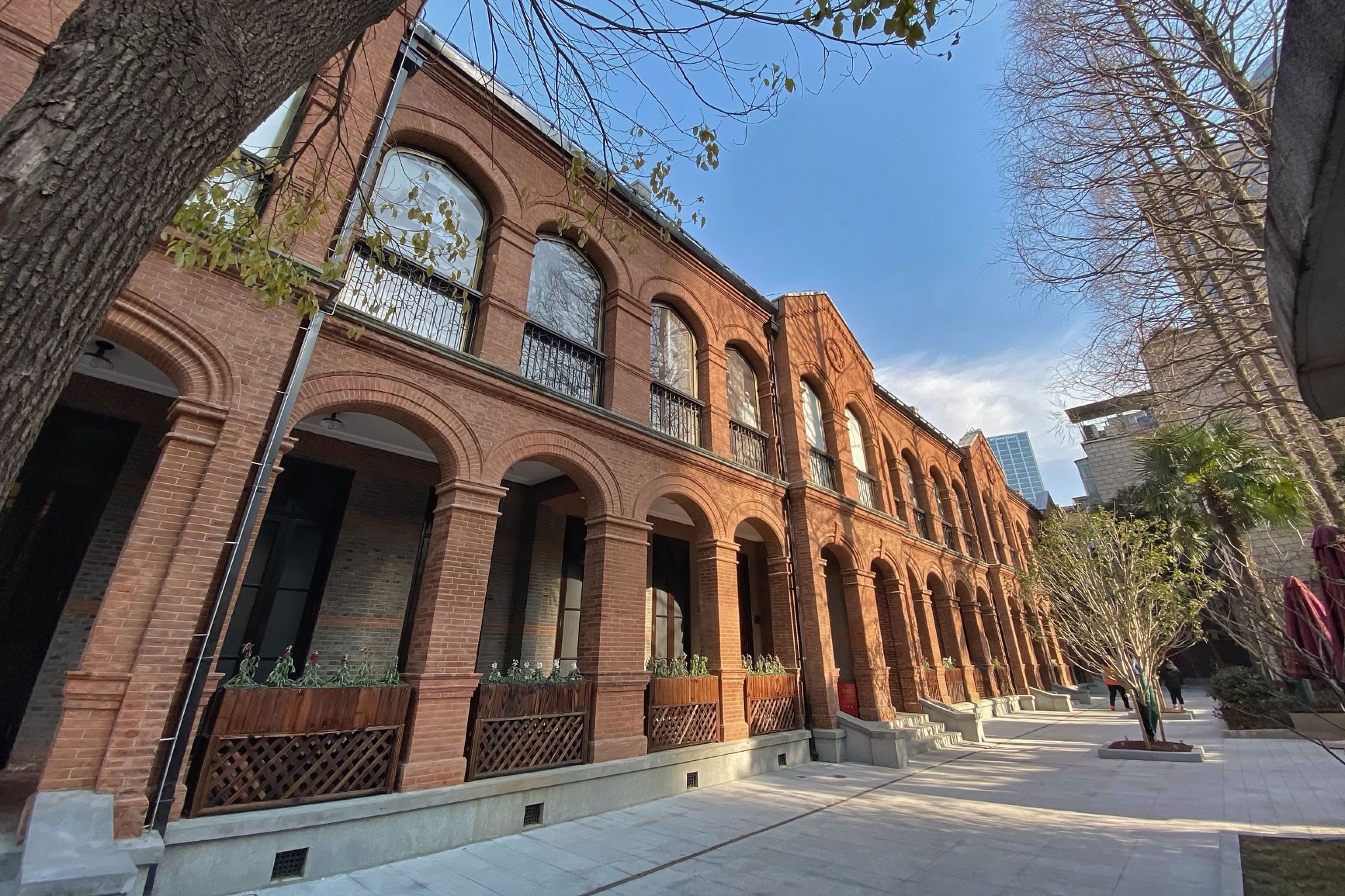 Shanghai Jewish Refugees Museum + Huoshan Park + Duolun Road Cultural Celebrities Street Half-Day Tour