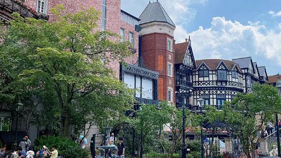 日本北海道白色戀人工廠餅乾製作體驗繪製裝飾獨特餅乾親子活動