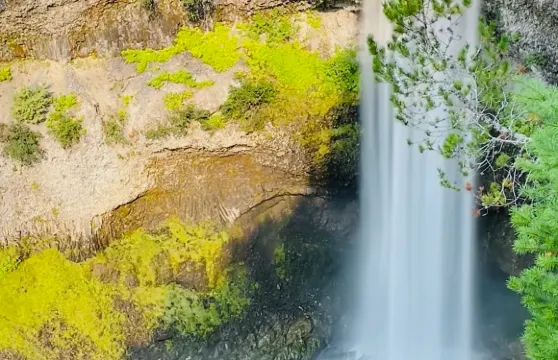 香儂瀑布＋海天纜車＋惠斯勒度假村：溫哥華包車一日遊