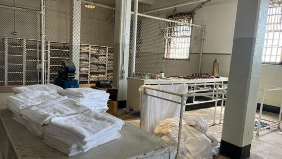 San Francisco: Alcatraz Entry + Roundtrip Ferry + Audio Guide + Night Option