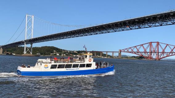 Queensferry: Firth of Forth Blackness Castle Cruise