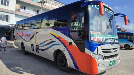 Autobús turístico económico de lujo a Pokhara