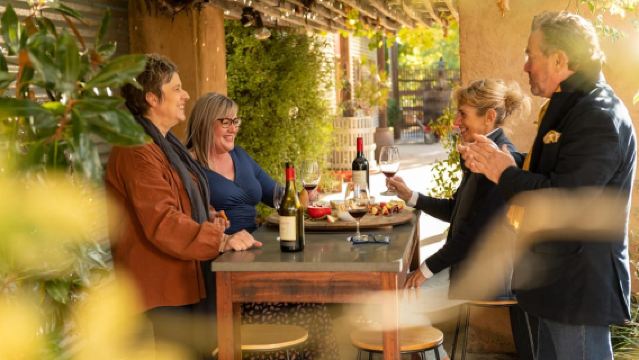 From Adelaide or Barossa: Boutique Barossa Valley Wine Tour