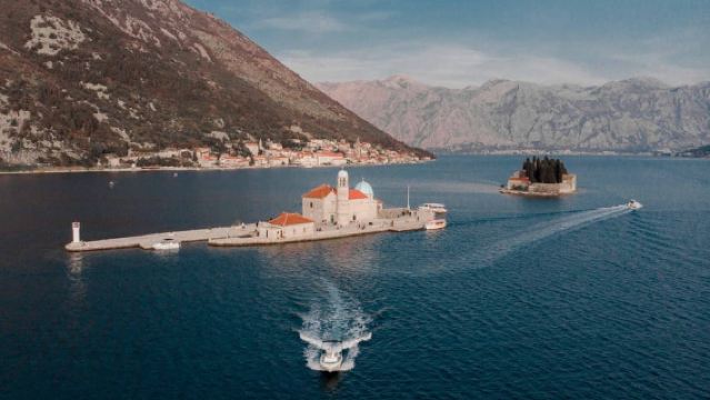 Cattaro: tour in motoscafo della Madonna della Roccia e di Perast
