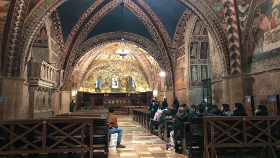 Assisi: Tham quan có hướng dẫn viên Vương cung thánh đường Thánh Phanxicô