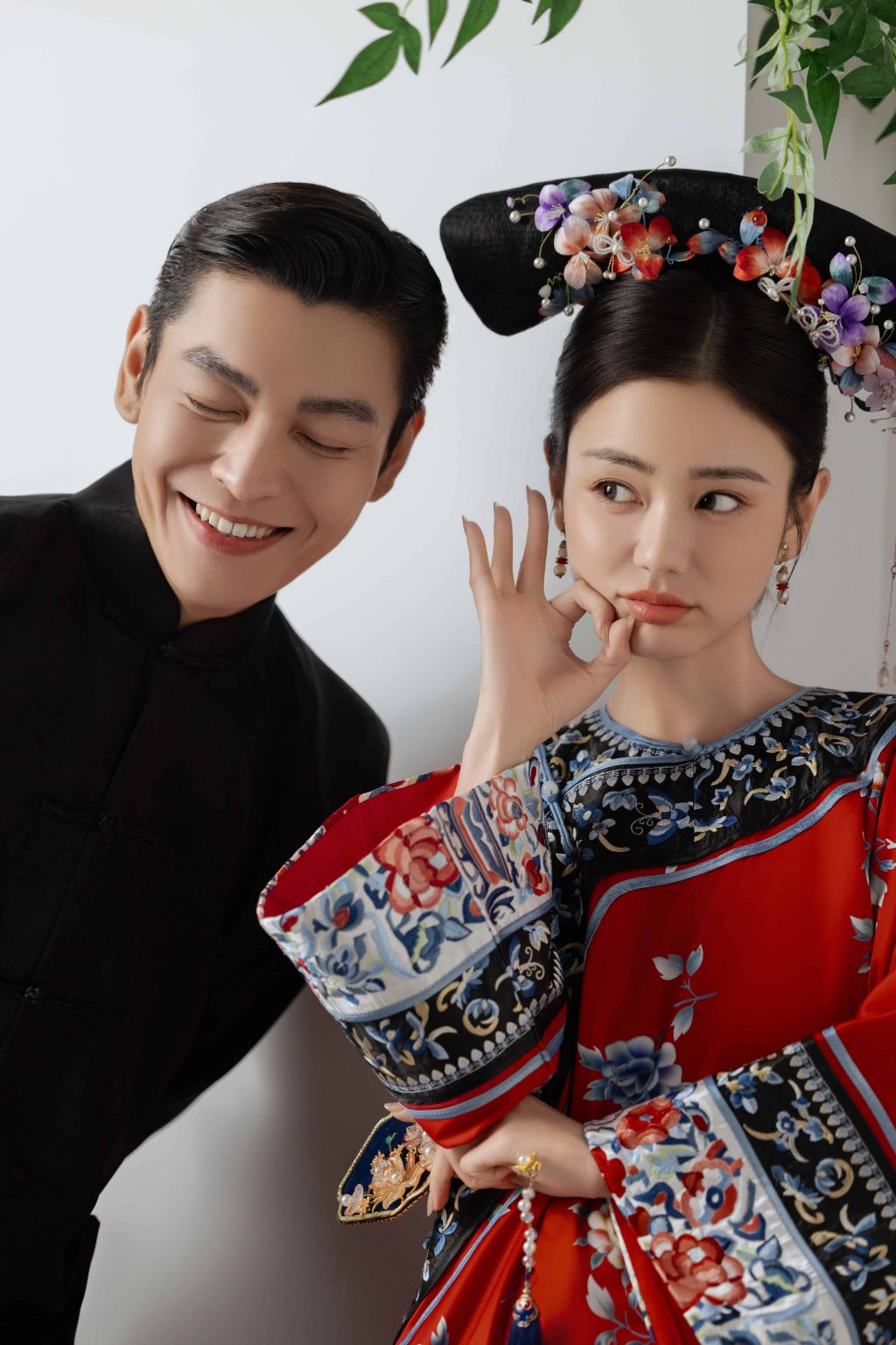 Weihai Multilingual Guide and Local Tour Guide Services, Private Charter, Customized Travel Tips, Business Escort, and Photographer Services for Photo Documentation