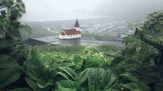 冰島雷克雅未克來回市區網紅景點+藍湖-可追極光多日包車-精選