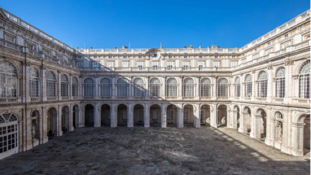 Madrid Royal Palace + El Retiro Park + Prado Museum + Puerta del Sol 1-day tour