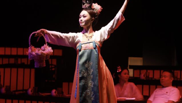 Dali Palace Banquet · Ode to Etiquette | Immersive Imperial Feast Experience [Savor Yunnan Delicacies + Enjoy Intangible Cultural Heritage Performances + Traditional Styling + Complimentary Garden Admission Ticket] Unlock New Ways to Explore Dali