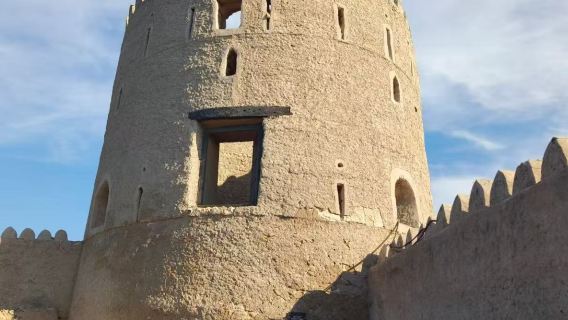 Oman - Muscat - Lawatan Sehari Sewaan Peribadi ke Mercu Tanda Agama dan Kompleks Bangunan Diraja