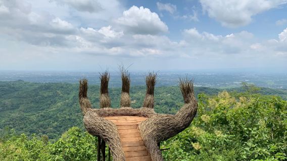 Yogyakarta Timang Beach + Giant's Hand 1-day tour