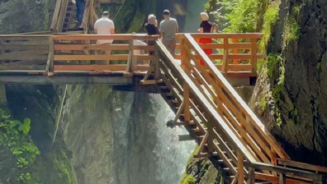 薩爾茨堡-卡普倫地區包車一日遊 【不含門票|奧地利小眾峽谷】