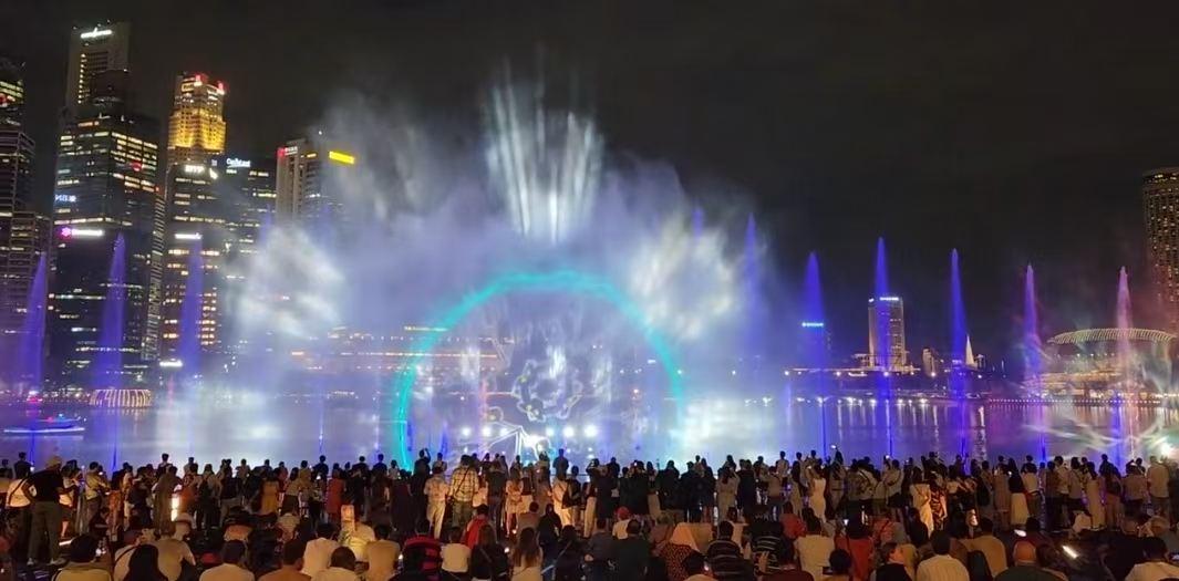 新加坡河遊船&夜間燈光秀（魚尾獅公園+ 新加坡河+花園狂想曲+Spectra——燈光與水秀）