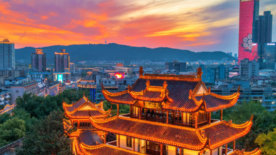 Changsha Tagesausflug durch tausendjährige Kultur (Hunan-Museum + Museum für Bambus- und Holztafeln + Tianxin-Pavillon)