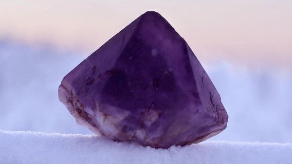 Halbtägiger Ausflug zur Amethystmine in Luosto, Finnland | Eigenhändiges Graben und Mitnehmen erlaubt | Wintererlebnis mit Raupenfahrzeug