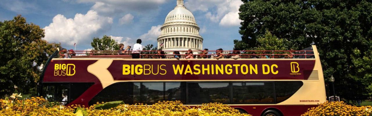 Bus Wisata Big Bus Washington D.C. Bertingkat Terbuka di Amerika Serikat