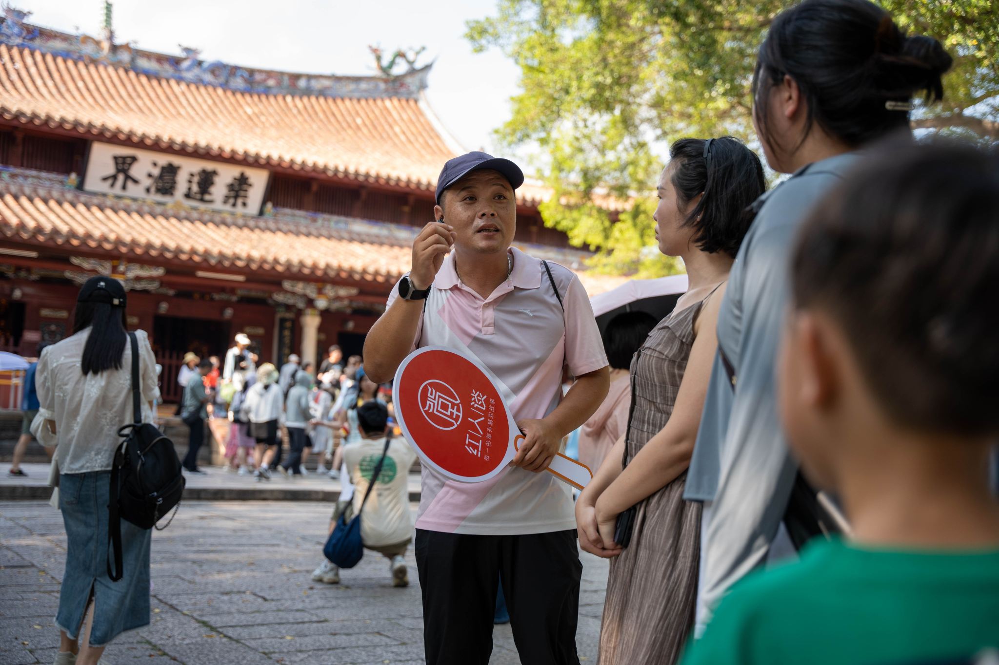 ทัวร์ครึ่งวันกับล่ามที่วัดไคหยวน Quanzhou [คุยกับคนดัง|ล่ามท้องถิ่นเล่าเรื่องราวบ้านเกิด]