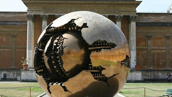 バチカン美術館とシスティーナ礼拝堂：優先入場チケット＋ガイド付きツアー