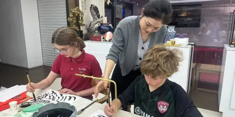 獨立包團:書法及餃子烹飪班連本地市場探索