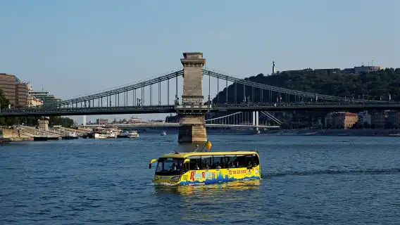 Budapest: RiverRide 1.5-Hr Floating Bus Experience
