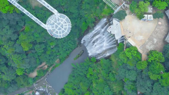 Visite privée flexible d'une journée à Guangzhou (Grand Canyon de verre + attraction touristique en option)