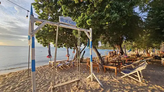 芭達雅隱藏海灘 (拉拉湖) 一日遊