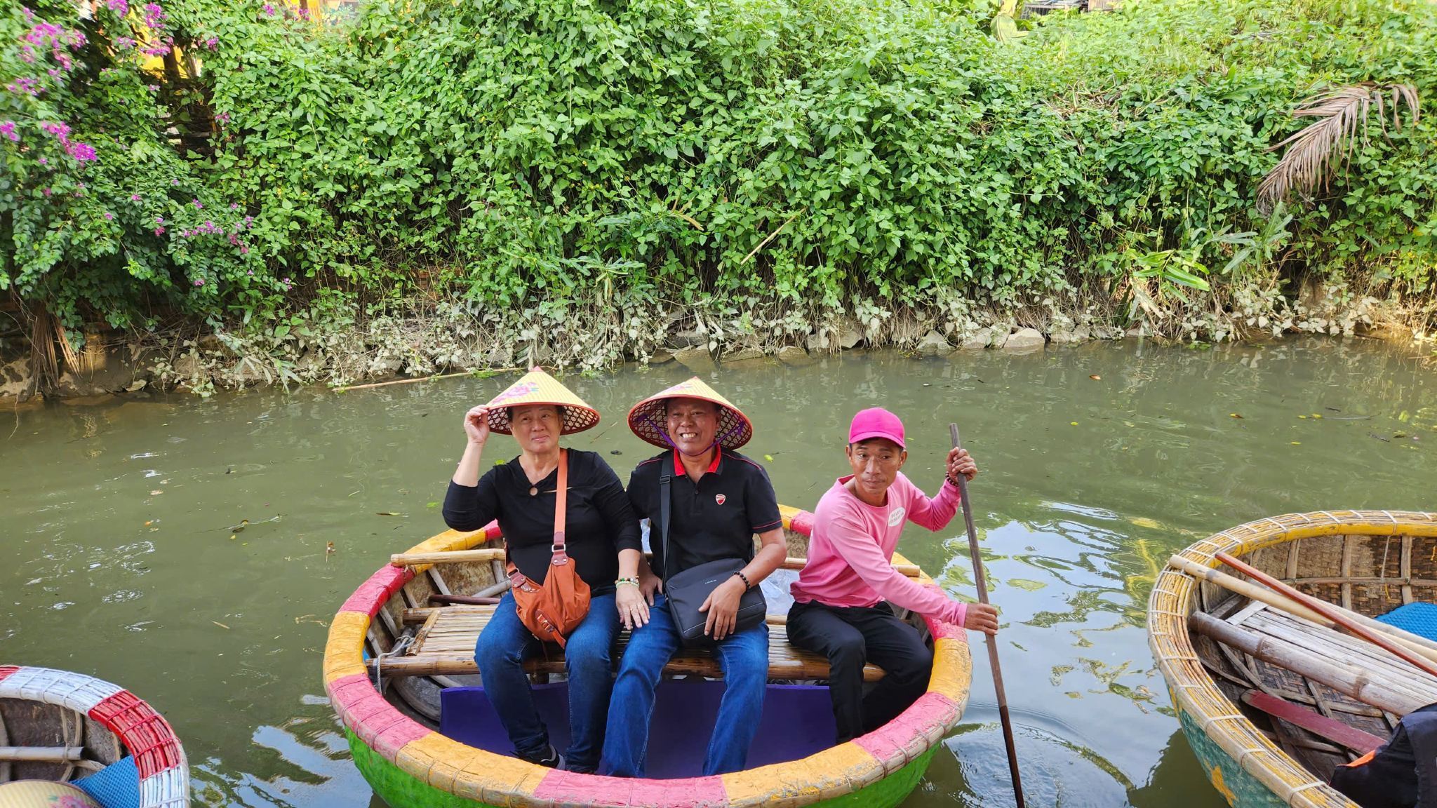Boat tour from Da Nang through coconut groves to explore Hoi An Ancient Town|Vietnam