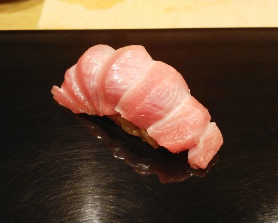 Sushi Omakase a Tokyo|Sushi Ryusuke|Ex-chef di Ginza Kyubey, 7 posti al bancone
