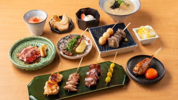 [Yakitori TSUKADA Shibuya] [Premium Set] — Enjoy a whole local chicken, including 8 skewers and your choice of final dish