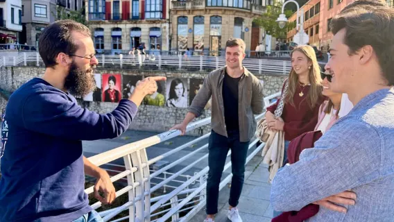 Бильбао: дегустация пинчос и вин с местным гидом