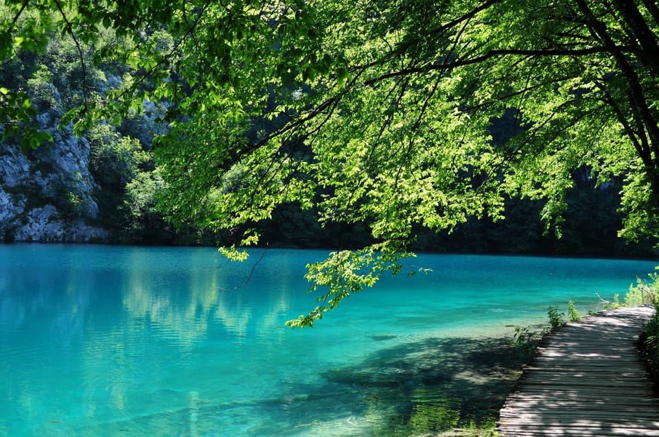 Plitvice Lakes National Park: Day Trip from Omiš
