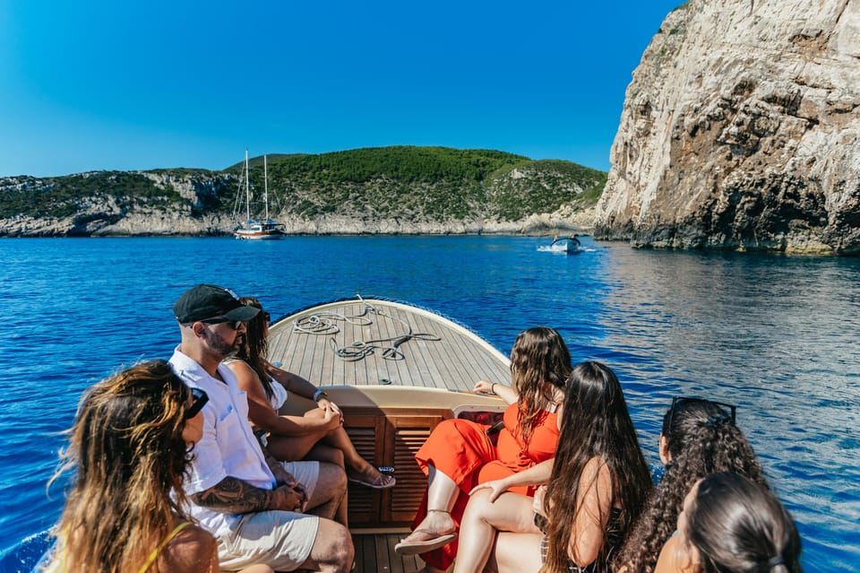 Spalato/Trogir: tour della Grotta Azzurra, Mamma Mia, Hvar e 5 isole