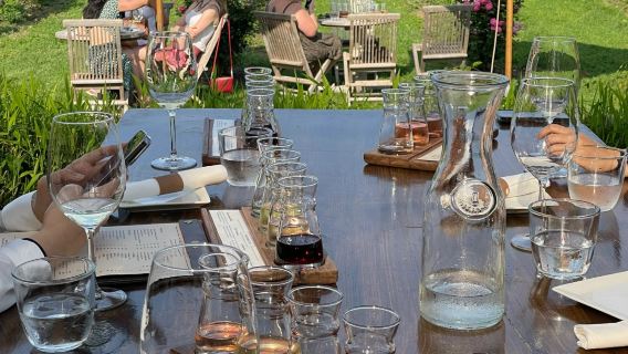 波爾多市區+葡萄酒博物館+品酒+中文司導【包車1日】