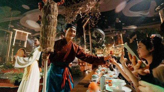 【敍宴·帝王盛宴】上海敍宴·全景沉浸式古代文化宮廷餐秀【唐·長安賦/萬邦來朝/敍·敦煌/外灘1930-多種主題】