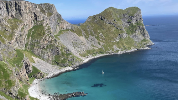 挪威斯沃爾韋爾-亨寧斯韋爾-雷訥-可定制【包車-跟團詢客戶服務支援】