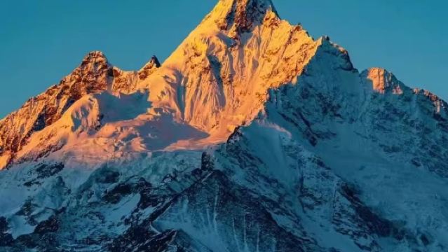 [Meili Snow Mountain National Park · Golden Sunrise] Shangri-La Departure + Feilai Monastery + Wunongding Day Tour