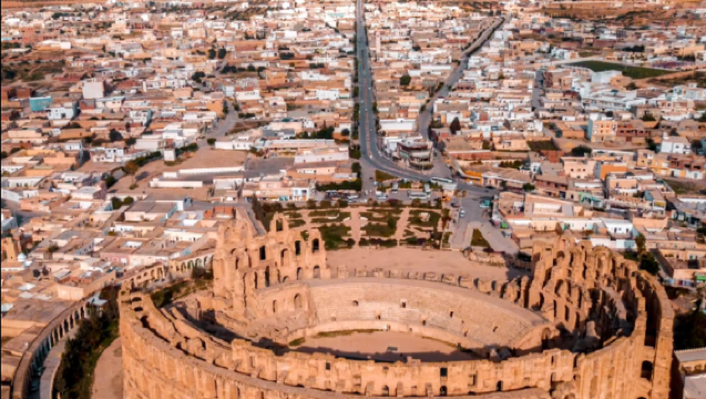 突尼斯迦太基古城+藍白小鎮+拉馬爾薩海灘+中文專車一日包車遊