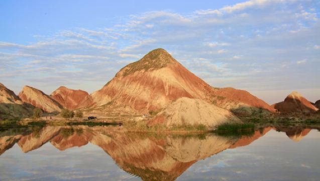 Lawatan Sehari Lanzhou: Gunung Moya + Pergunungan Wushao + Tanah Merah Kushui + Rakaman Udara Drone