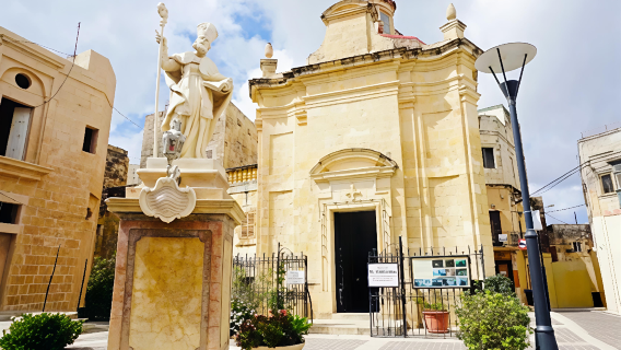 Rabat catacombs + Dingli cliffs + San Anton gardens + Ta' Qali crafts village + Mosta Rotunda
