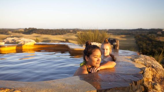 1-day round-trip tour to Peninsula Hot Springs from Melbourne