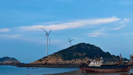 泉州崇武古城+風車島+西沙灣+浮石隱地+月亮灣純玩休閒遊