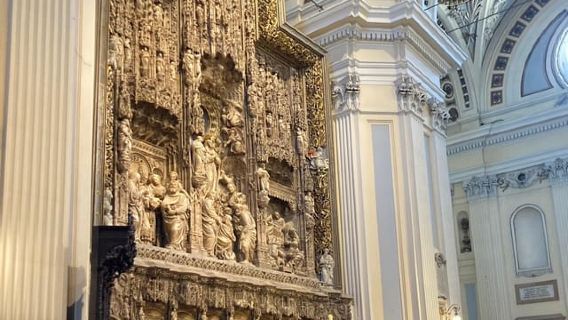 Zaragoza: Basílica del Pilar - Tour en Español