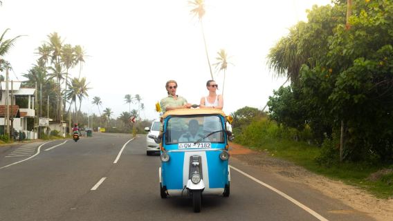 Local cultural tour by Modern Tuk Tuk