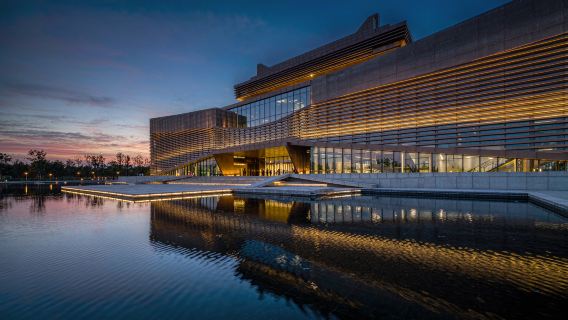 Five Dynasties Wuyue roots exploration · 2-hour guided tour | From Qian Liu's founding of the state to submission to the Song dynasty, understanding Hangzhou