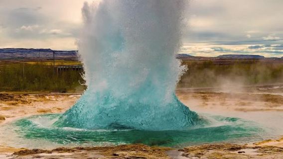 冰島黃金旅遊圈+古佛斯瀑布+辛格韋德利+火口湖【黃金圈奇遇】