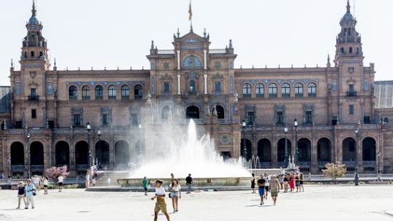 Seville full-day tour from Malaga