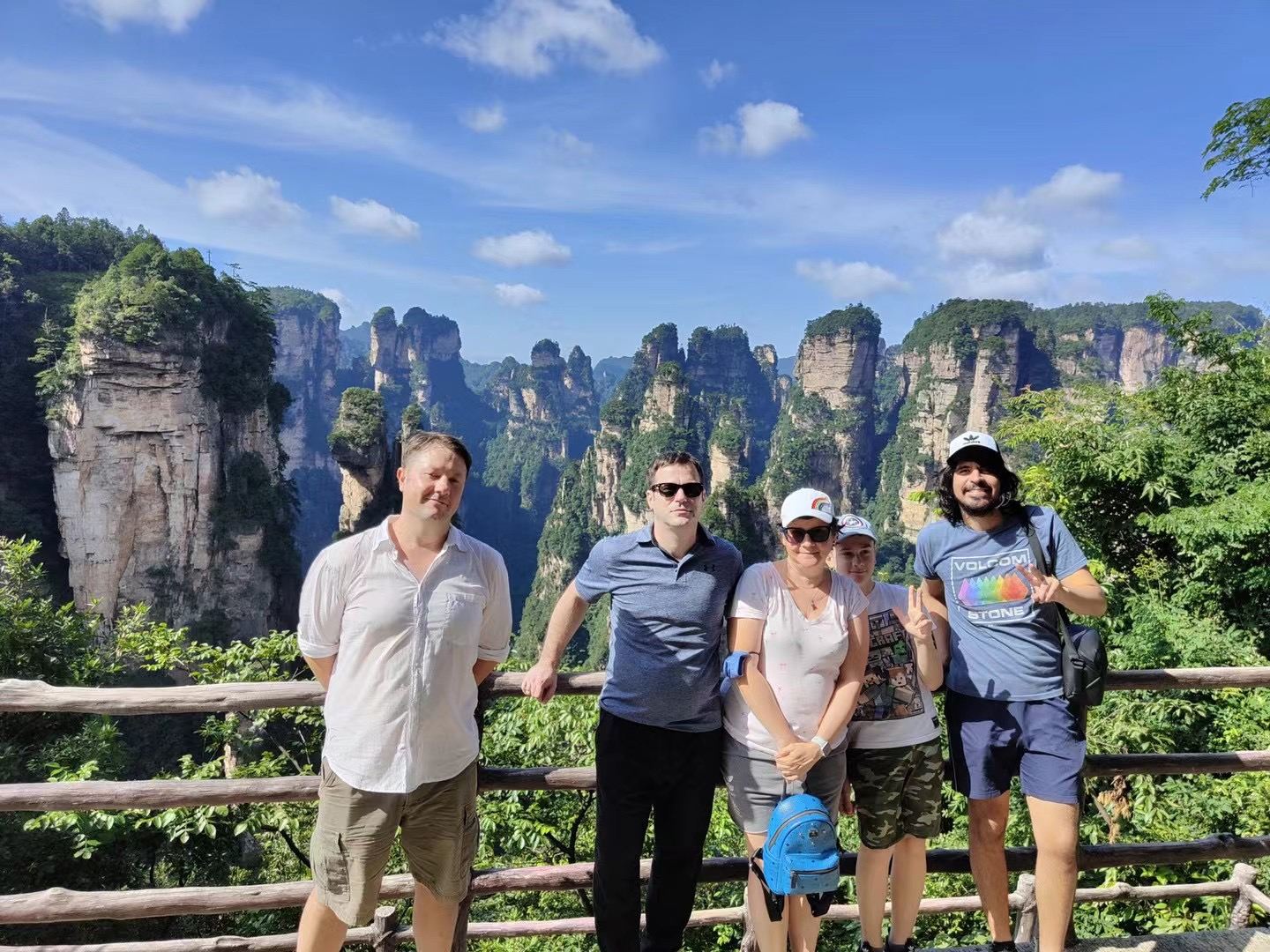 Zhangjiajie National Forest Park Day Tour (Entrance Ticket + English Tour Guide)