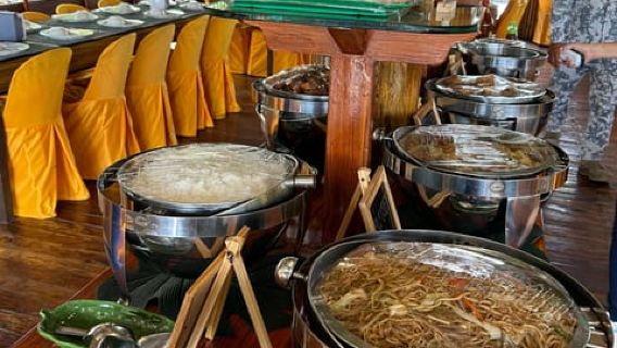 Bohol: Recorrido por las Colinas de Chocolate con crucero por el río Loboc y almuerzo