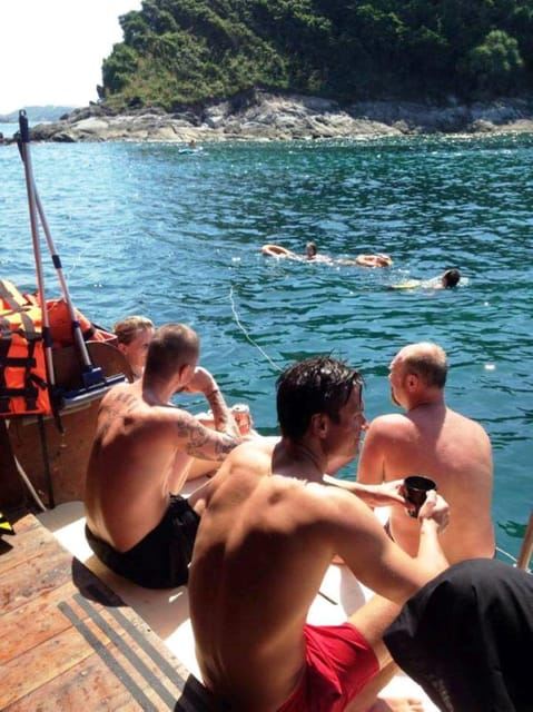 Phuket: fuggi dalla folla su una barca rilassante (snorkeling)