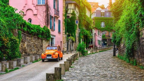 Paris: Tur Jalan Kaki Berpemandu Montmartre dengan Pemandangan Sacré-Cœur